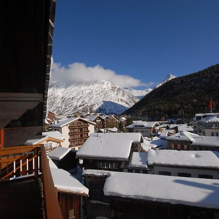 Chalet Alpenruh Саас-Фее Стая снимка
