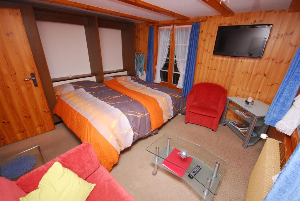 Chalet Alpenruh Саас-Фее Стая снимка